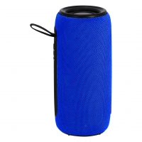 Altavoz portátil azul con aza en color negro para un mejor agarre al movilizarla.