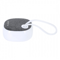 Costado de altavoz blanco con gris, y aza blanca para poder disfrutar de música en cualquier lugar.