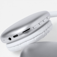 AURICULARES CURNEY - CÓDIGO 20288 - COLOR BLANCO.