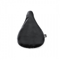 Funda para asiento de bicicleta en color negro. 