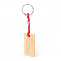 Llavero de bambú con cuerda de color rojo y argolla metálica. 