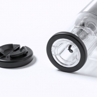 Piezas de sacacorchos en color negro y plateado.