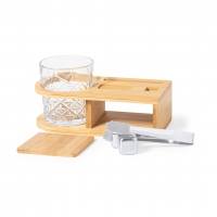 Set de whisky con piezas. 